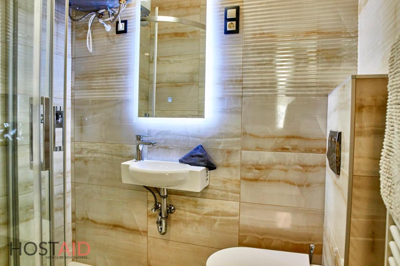 Apartment A13 - - Hostaid